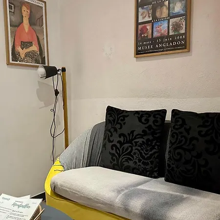 Apartamento Charming Little Duplex Historic Center! *